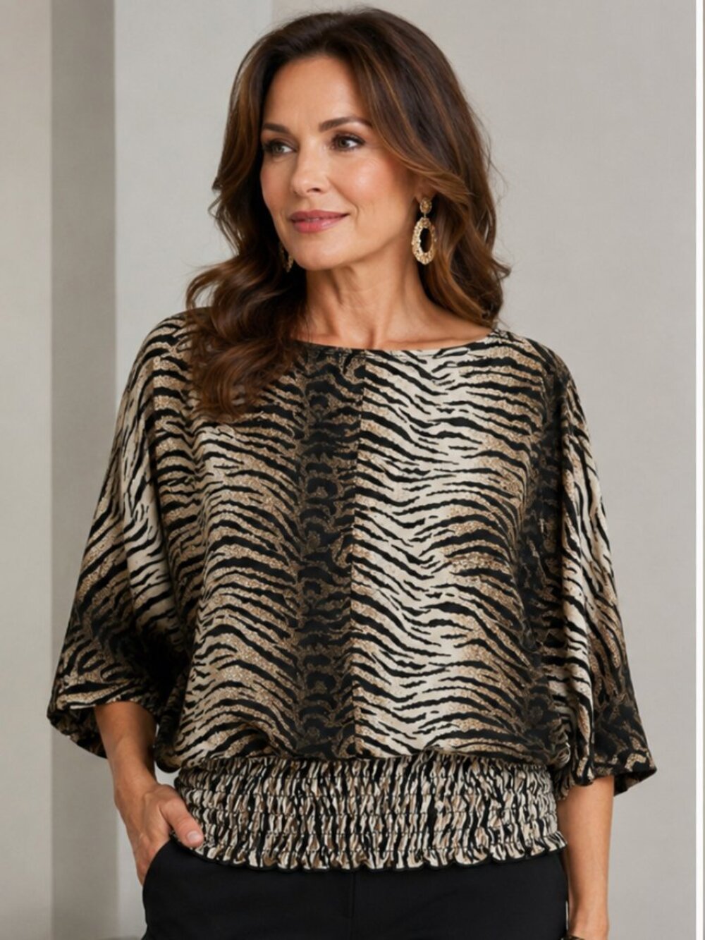 New Vintage Isabella Rodriguez stretch Animal Print Ruched Hemline Top Dolman M